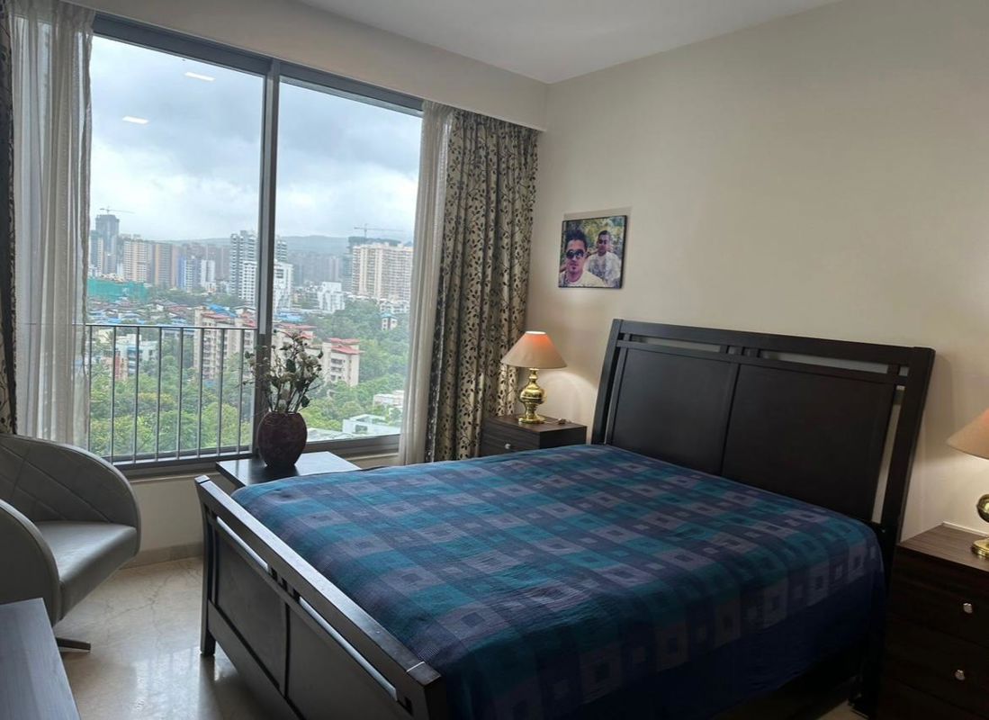 3 BHK + Store Room Apartment For Rent in Oberoi Realty Esquire