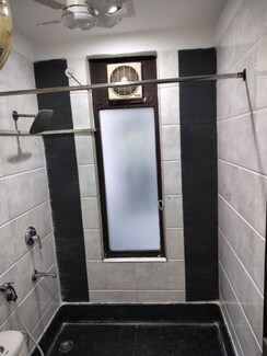 2 BHK Builder Floor For Rent in Malviya Nagar