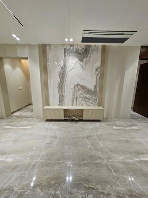 Room in 3 BHK Builder Floor at New Rajinder Nagar – for Sale