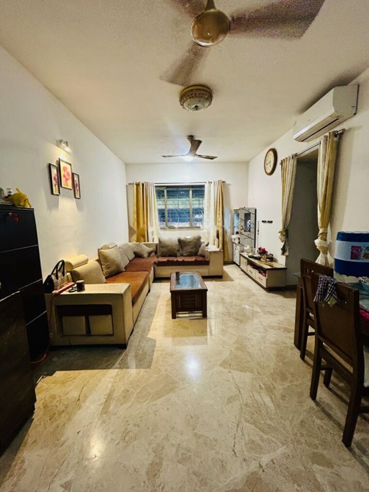 Living Room, lodha-splendora 2 Bedroom 1000 Sq.Ft. Apartment In Ghodbunder Road Thane 10305075