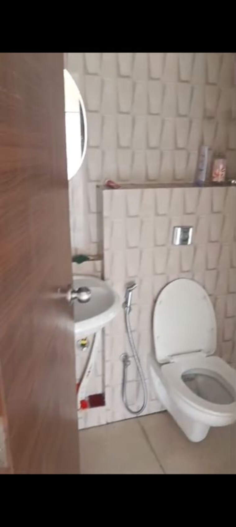 Bathroom, kurla east 2 Bedroom 650 Sq.Ft. Apartment In Kurla East Mumbai 10305082