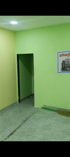 Room in  Office Space at Kurla – for Rent