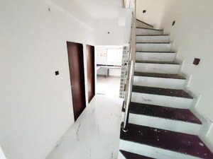2 BHK Independent House For Sale in Makhmalabad