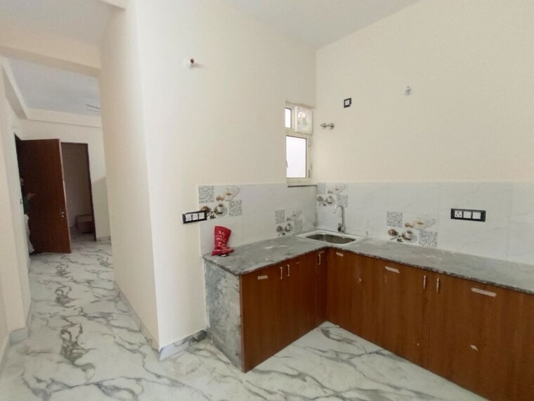 Kitchen, dharam colony 2 Bedroom 800 Sq.Ft. Apartment In Dharam Colony Gurgaon 10305137