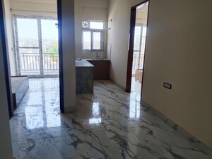 Room in 2 BHK Apartment at Dharam Colony – for Rent