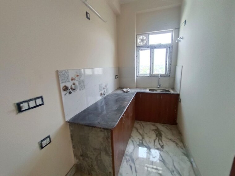 Kitchen, dharam colony 2 Bedroom 800 Sq.Ft. Apartment In Dharam Colony Gurgaon 10305137