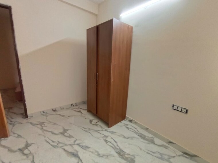 Room, dharam colony 2 Bedroom 800 Sq.Ft. Apartment In Dharam Colony Gurgaon 10305137
