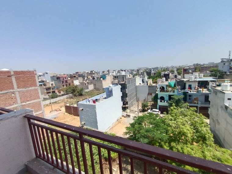 Balcony, dharam colony 2 Bedroom 800 Sq.Ft. Apartment In Dharam Colony Gurgaon 10305137