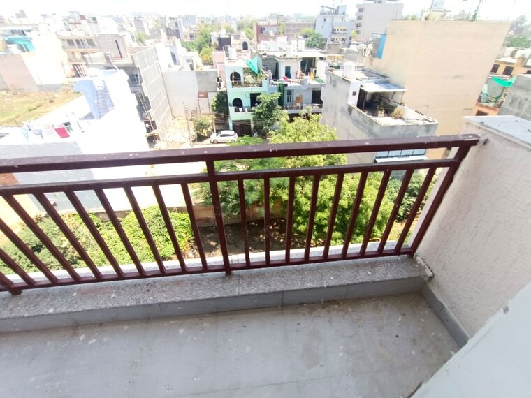 Balcony, dharam colony 2 Bedroom 800 Sq.Ft. Apartment In Dharam Colony Gurgaon 10305137
