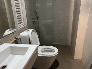 Bathroom in 2 BHK Apartment at Katyayani Enclave, Santacruz East – for Rent