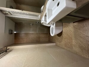 Bathroom in 2 BHK Apartment at Katyayani Enclave, Santacruz East – for Rent