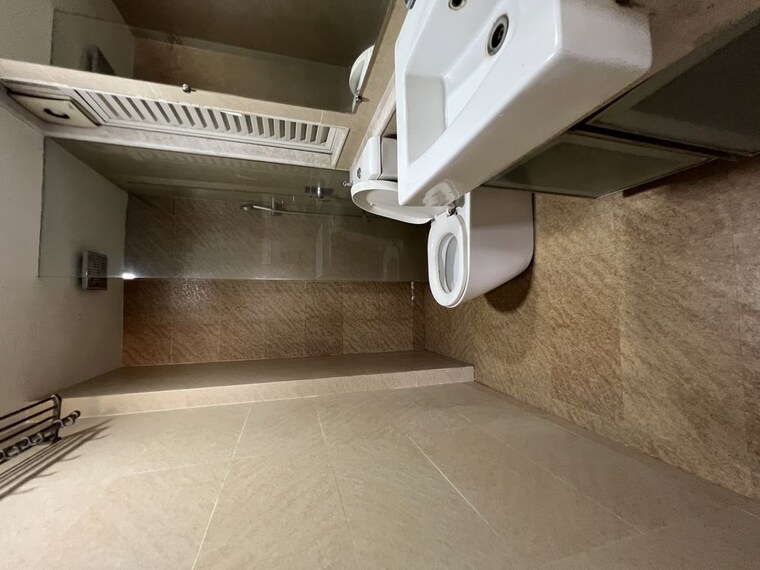 Bathroom, katyayani-enclave 2 Bedroom 1200 Sq.Ft. Apartment In Santacruz East Mumbai 10305195