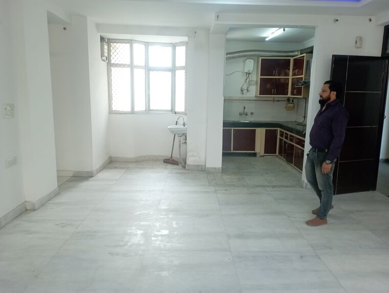 Room, sector 2 dwarka 3 Bedroom 1700 Sq.Ft. Apartment In Sector 2 Dwarka Delhi 10211110