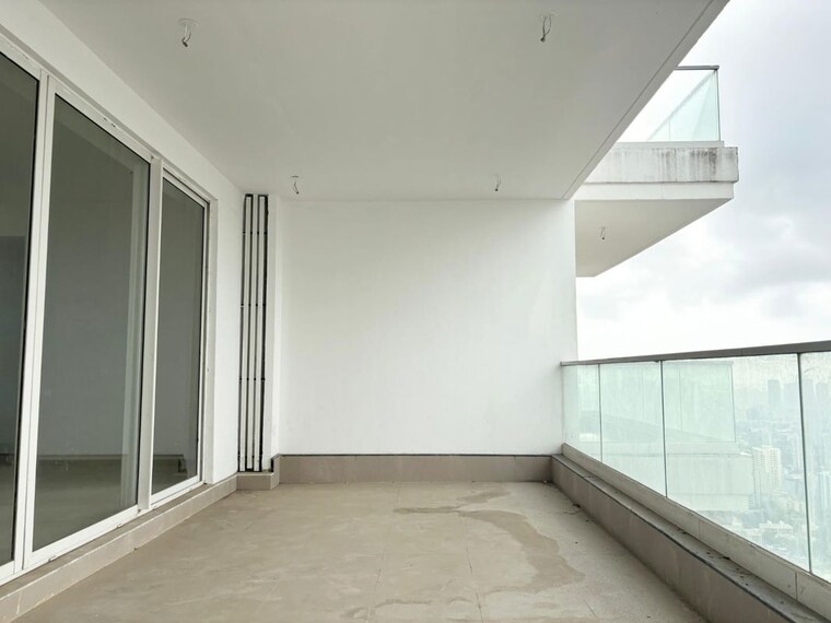 Room, omkar-alta-monte 4 Bedroom 3565 Sq.Ft. Apartment In Malad East Mumbai 10305361