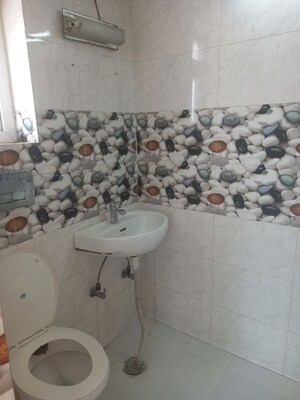 Bathroom in 3 BHK Apartment at Sector 6 Dwarka – for Rent