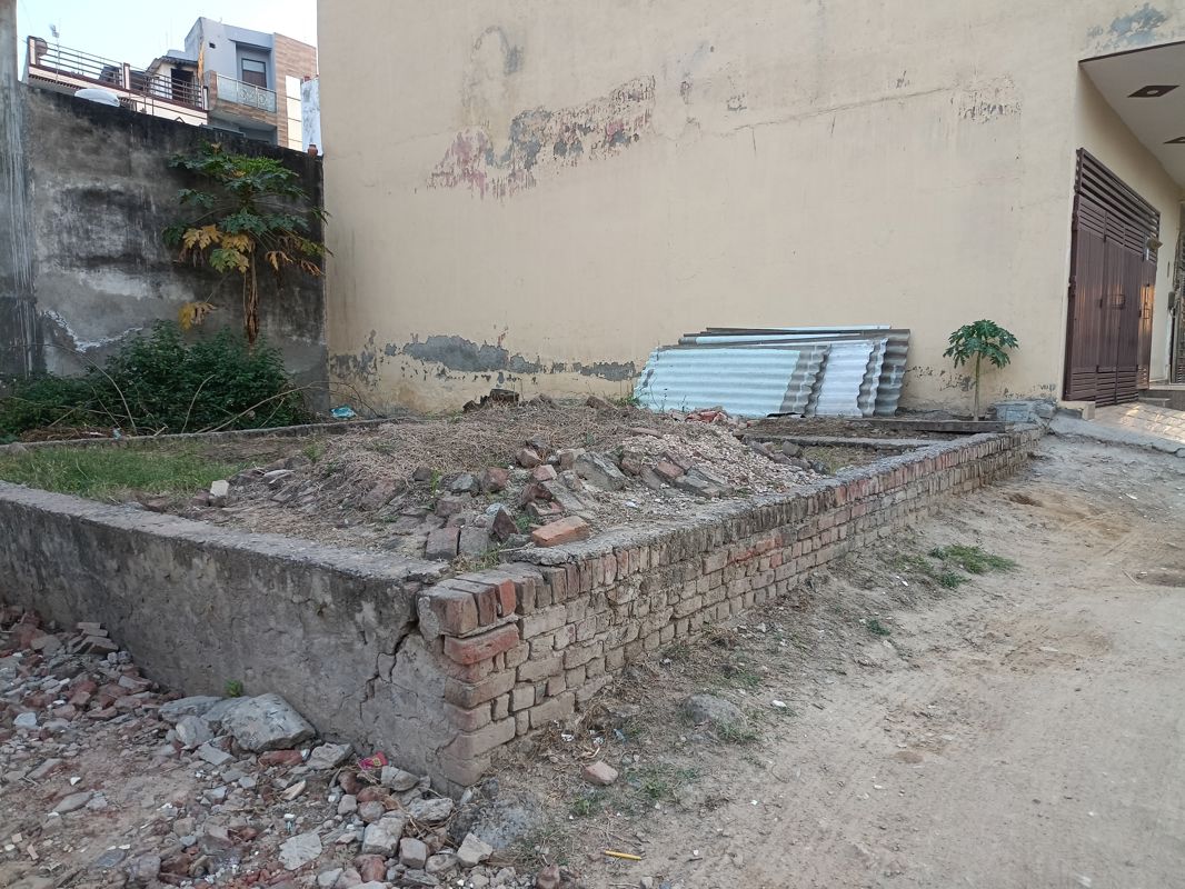Plot For Sale in Sector 109