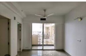 Room in 3 BHK Apartment at M3M Marina, Sector 68 – for Sale