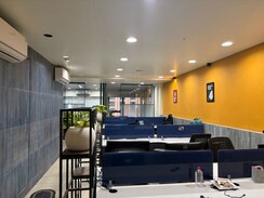 Office Space For Rent in Vastrapur