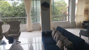 Team Area in 2 BHK Apartment at Shyam Niwas CHS, Cumbala Hill – for Sale