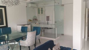Team Area in 2 BHK Apartment at Shyam Niwas CHS, Cumbala Hill – for Sale