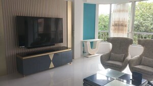 Bathroom in 2 BHK Apartment at Shyam Niwas CHS, Cumbala Hill – for Sale