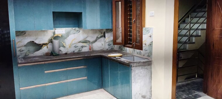 Kitchen, balaji-enclave 2 Bedroom 900 Sq.Yd. Independent House In Govindpuram Ghaziabad 10305474