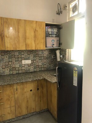 Furnished Amenities in 1 BHK Builder Floor at Sushant Lok I – for Rent