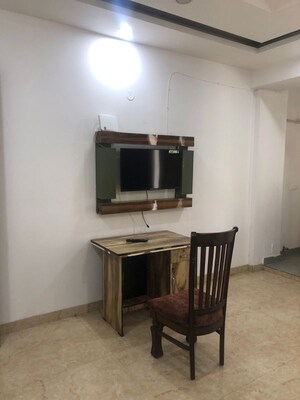 Kitchen in 1 BHK Builder Floor at Sushant Lok I – for Rent