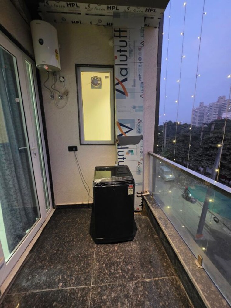 Balcony, sector 45 1 Bedroom 550 Sq.Ft. Builder Floor In Sector 45 Gurgaon 10279855