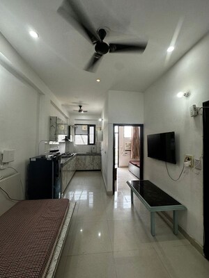 2 BHK Builder Floor For Rent in Sector 52