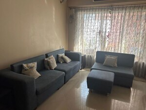 Living Room in 3 BHK Apartment at Raheja Sherwood, Goregaon East – for Rent