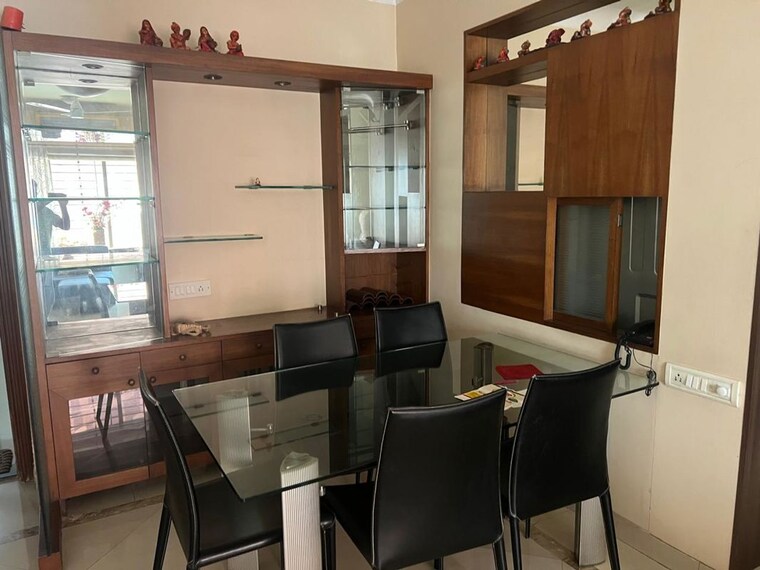 Team Area, raheja-sherwood 3 Bedroom 1080 Sq.Ft. Apartment In Goregaon East Mumbai 10305570