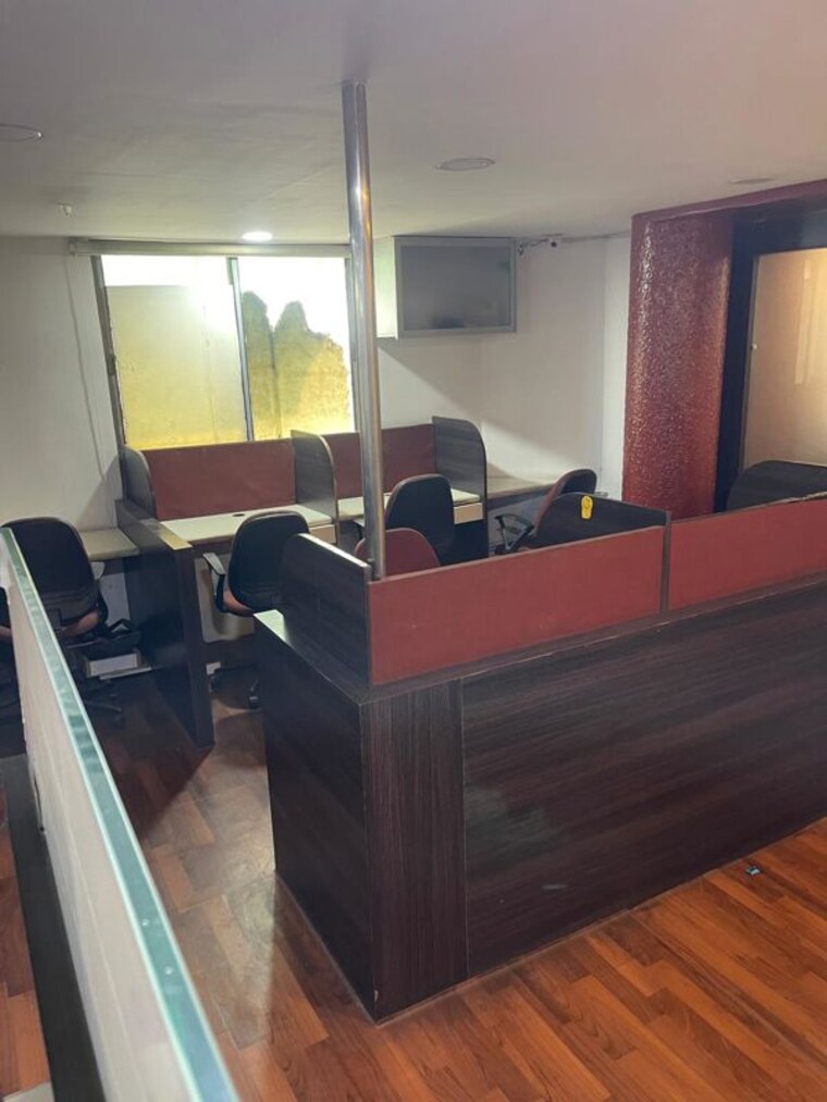 Bedroom, ellisbridge Commercial Office Space 1100 Sq.Ft. In Ellisbridge Ahmedabad 10305589