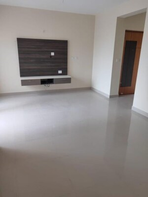 Room in 3.5 BHK Apartment at Sobha HRC Pristine, Jakkuru – for Rent