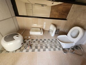 Bathroom in 2 BHK Builder Floor at Signature Global Park 4 and 5, Sohna Sector 36 – for Rent