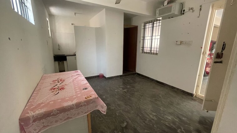 Living Room, shanthi nagar 1 Bedroom 400 Sq.Ft. Independent House In Shanthi Nagar Bangalore 10305803