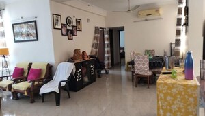 Parking in 4 BHK Apartment at Parsvnath Planet, Gomti Nagar – for Rent