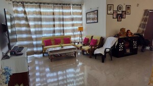 Living Room in 4 BHK Apartment at Parsvnath Planet, Gomti Nagar – for Rent
