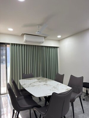 Team Area in 4 BHK Apartment at Gotri – for Rent