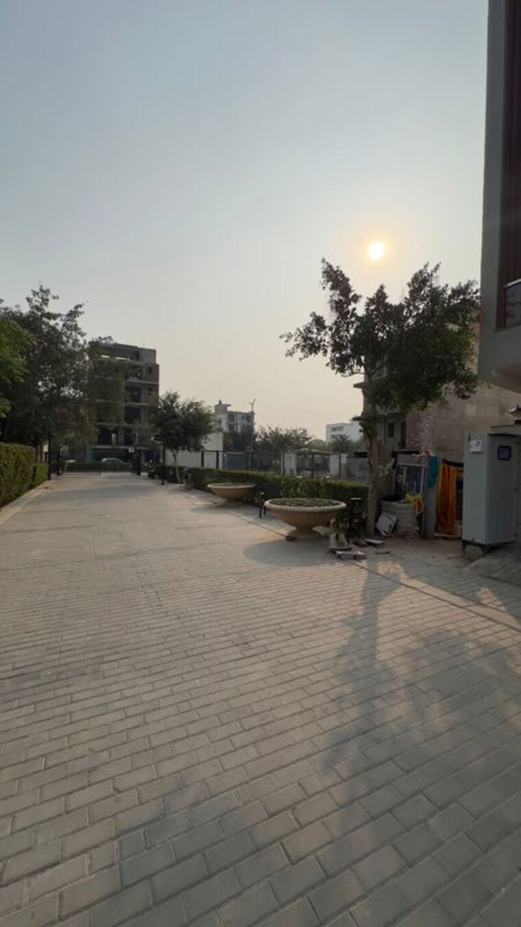 Exterior View, bptp-district-faridabad 3 Bedroom 172 Sq.Yd. Builder Floor In Sector 81 Faridabad 10305885