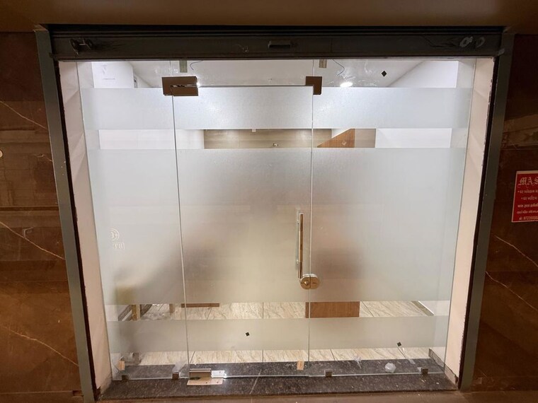 Bathroom, alkapuri Commercial Office Space 400 Sq.Ft. In Alkapuri Vadodara 10277001