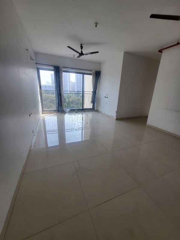 2 BHK 1400 Sq.Ft. Apartment in Rustomjee Azziano Wing I