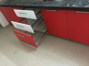 Furnished Amenities in 3 BHK Apartment at Shela – for Rent