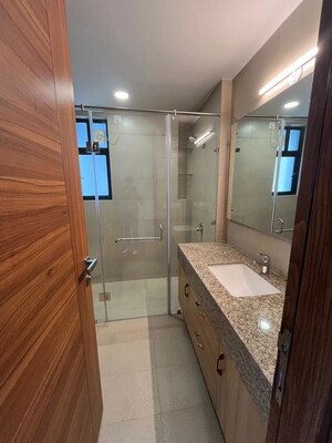 Kitchen in 4 BHK Apartment at DLF The Icon, Dlf Phase V – for Sale