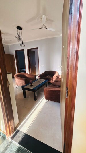 3 BHK Builder Floor For Rent in Sushant Lok I