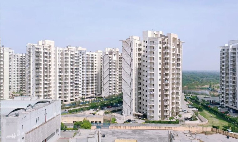Exterior View, signature-global-solera-2 2 Bedroom 666 Sq.Ft. Apartment In Sector 107 Gurgaon 10306233