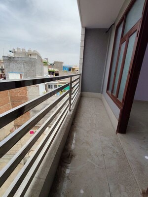 Balcony in 2 BHK Builder Floor at Govindpuri – for Rent