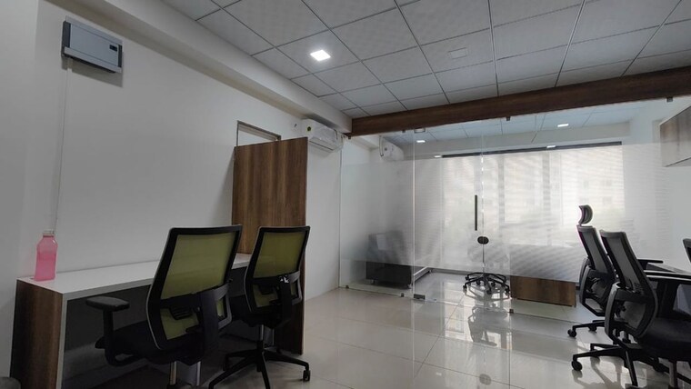 Team Area, makarba Commercial Office Space 610 Sq.Ft. In Makarba Ahmedabad 10306200