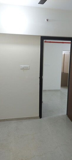 2 BHK Apartment For Rent in Dosti West County
