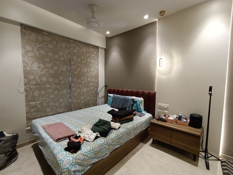 Living Room, hiranandani-regent-hill 1 Bedroom 650 Sq.Ft. Apartment In Powai Mumbai 10306314